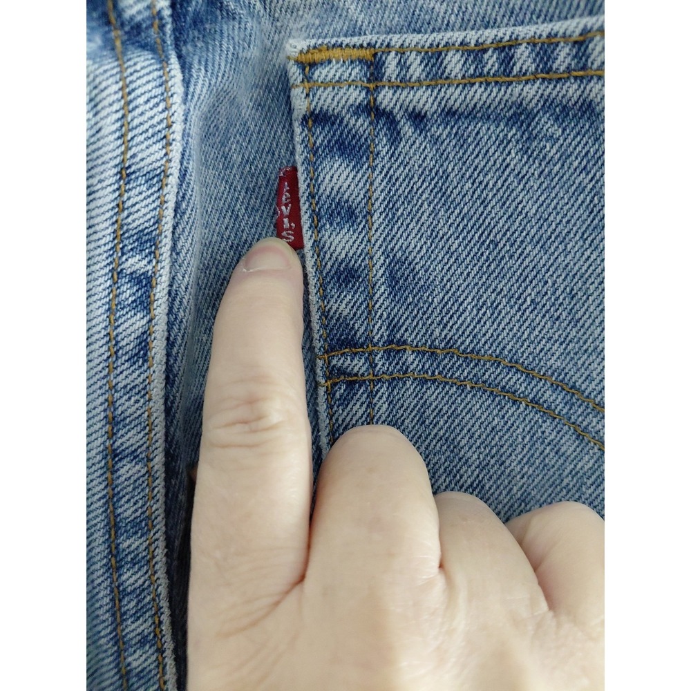 Vintage Levi's 550 Relaxed Fit Tapered Jeans 13 Jr Made in USA Y2K Light Wash - Picture 5 of 14